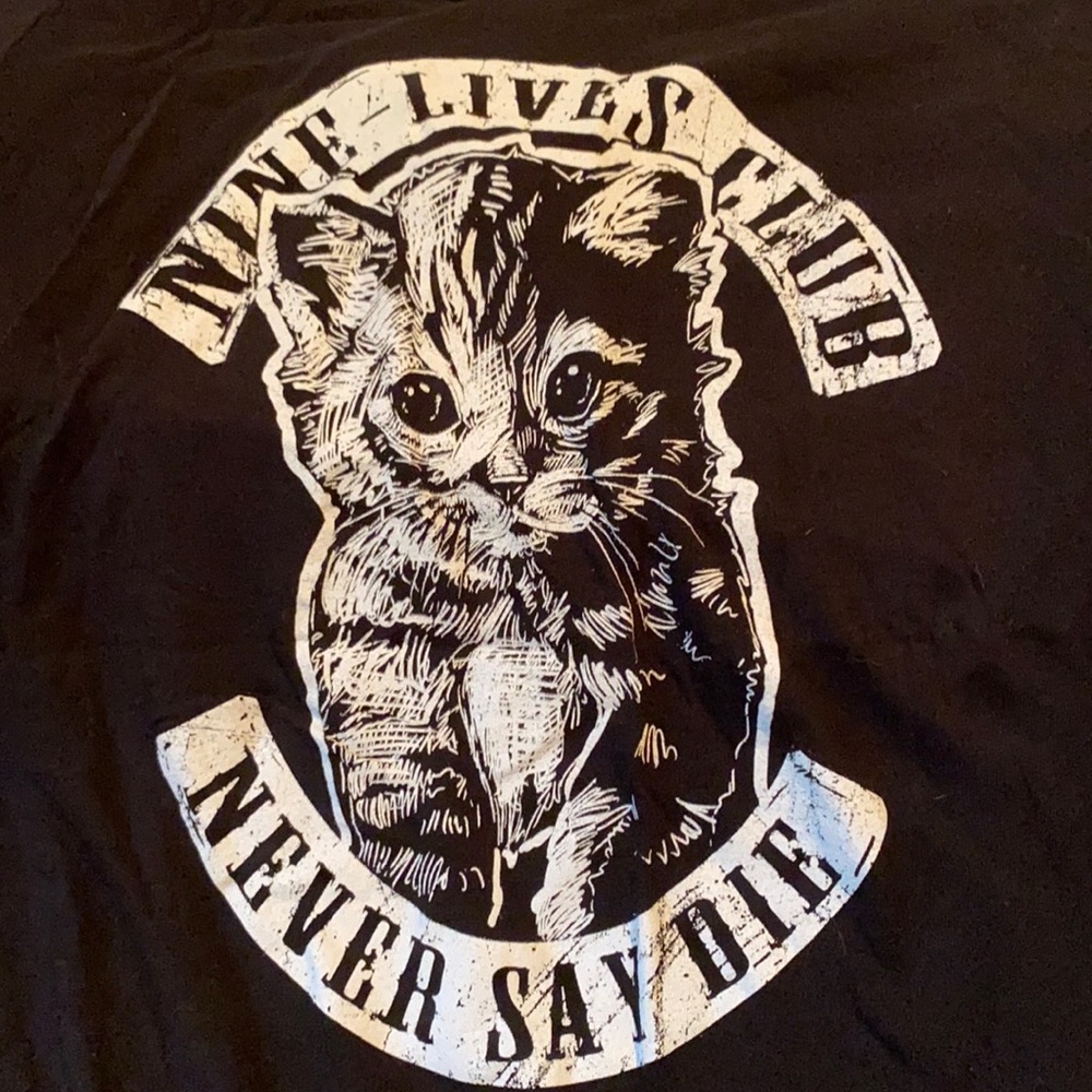 9 lives club t -shirt